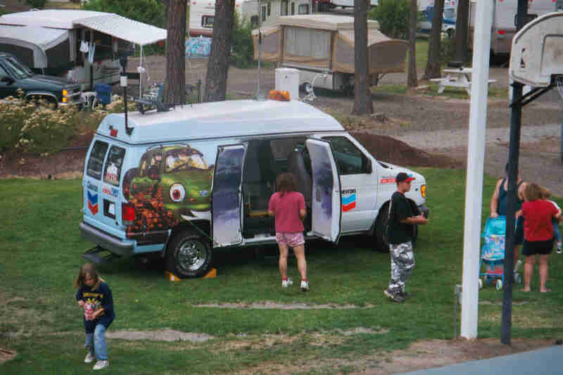shadow_kids_van[1]
